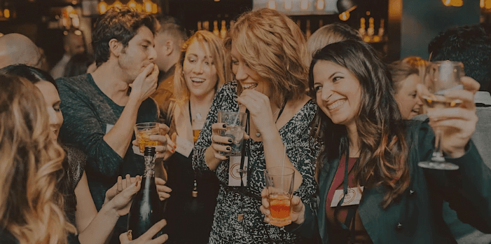 " LOVE A HAPPY HOUR" FREE DRINK 20'S AND 30'S IN PERSON SPEED DATING!