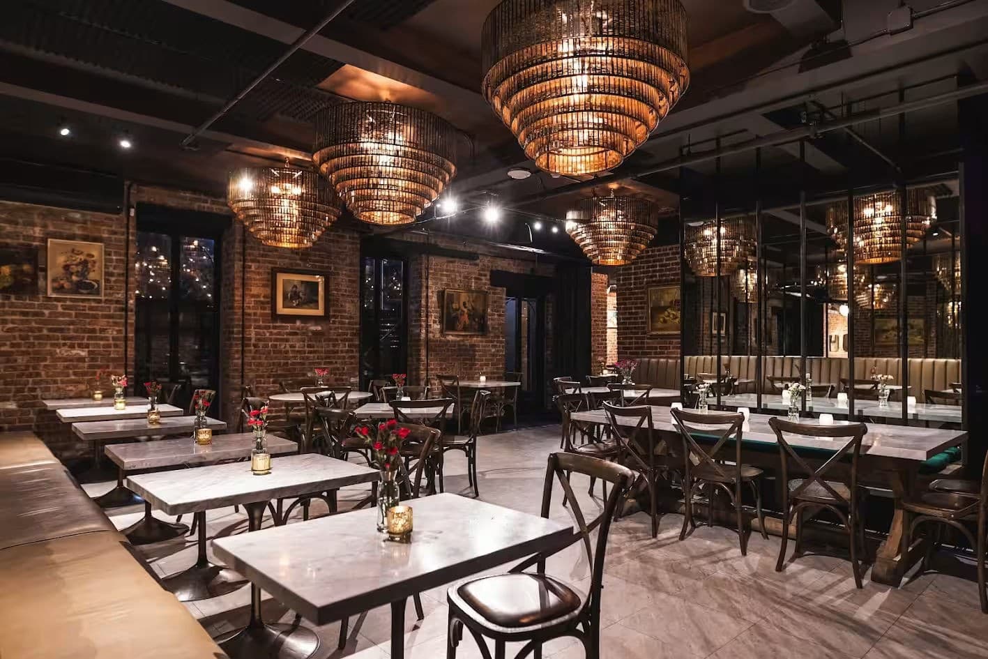 Chandelier Dining Room